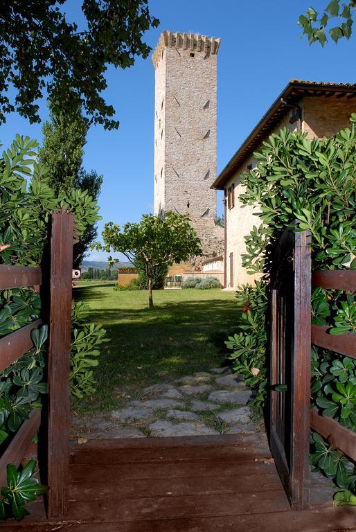 Agriturismo Le Due Torri - Torre Quandrano Cannara Екстер'єр фото